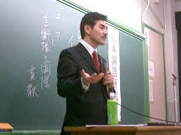 ヒゲが好きな人~!