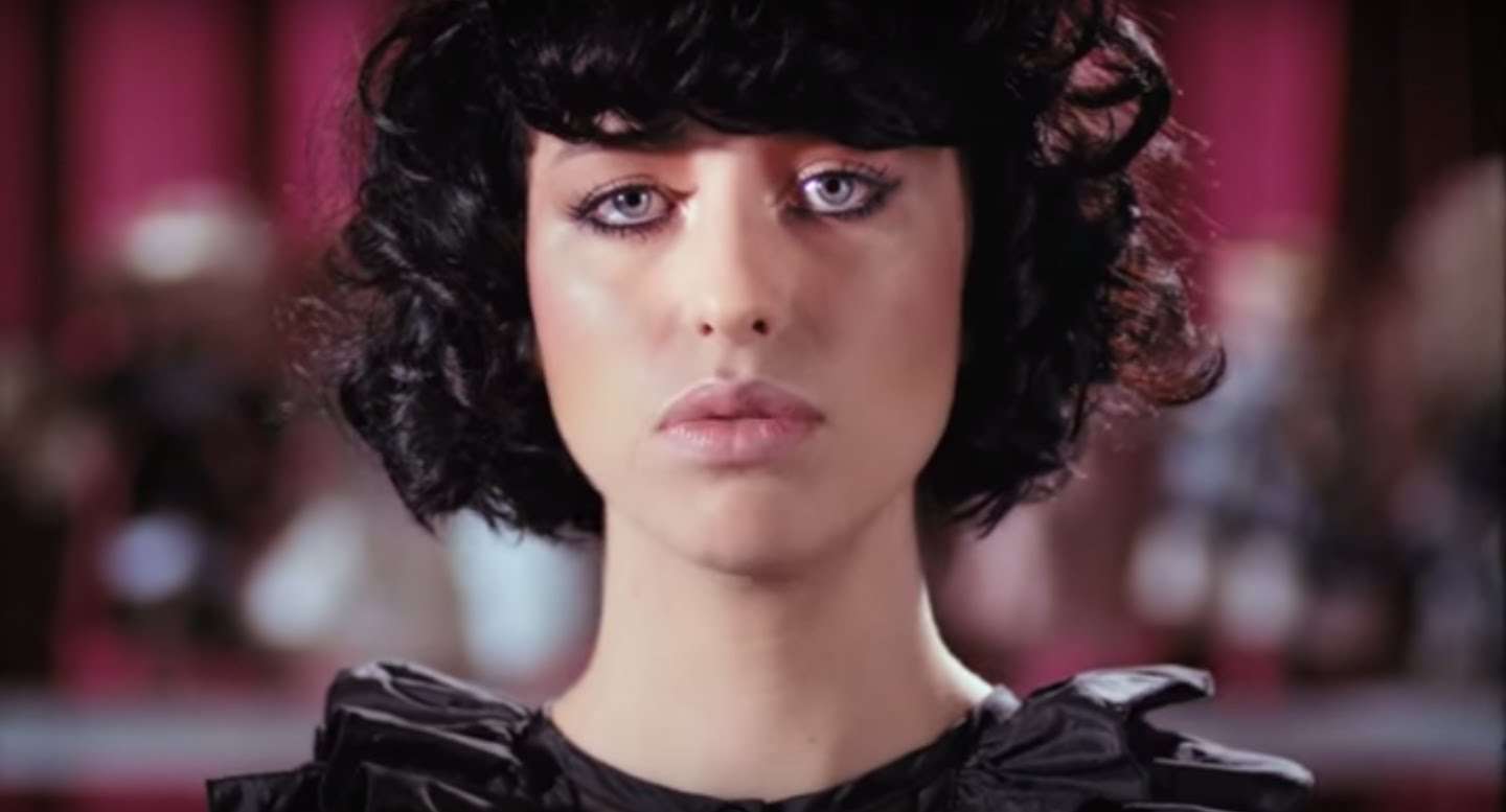 Kimbra - "Settle Down" - YouTube