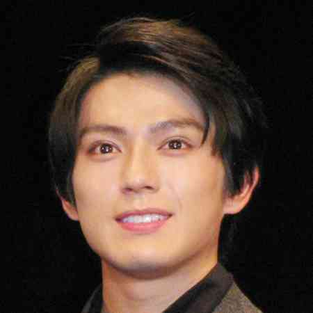 真剣佑「隠し子騒動」でバレた千葉家の「不協和音」、暴露したのは腹違いの姉？