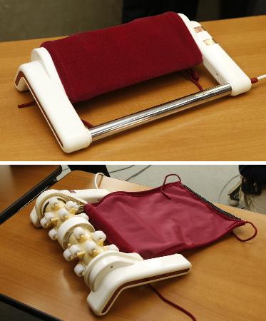 【注意】マッサージ器「アルビシェイプアップローラー」でまた窒息死 的場電機、直ちに使用中止を