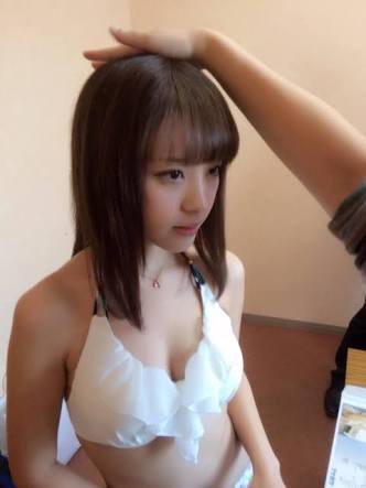 美人女優の笑顔の画像を貼るトピ
