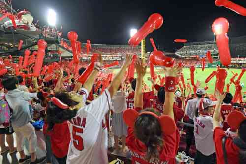 福山雅治は「昭和のオヤジ」か？　あなたの「たとえ話」は通じない！ （NIKKEI STYLE） - Yahoo!ニュース