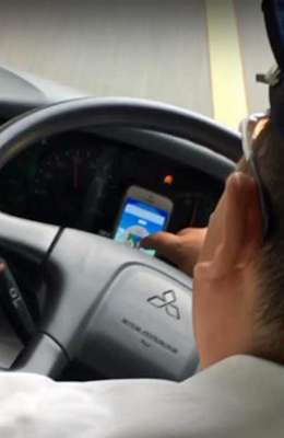 【動画】観光バスの運転手、運転しながらポケモンGO…動画公開で発覚、両備バス大阪支店認める
