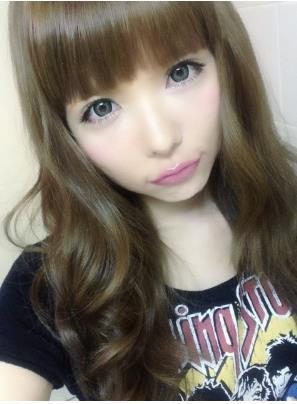 山本美月、“ぱっつん前髪”を披露 「オン眉」に絶賛の声が殺到