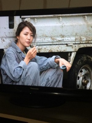 煙草を吸っている姿が様になっている有名人の画像を貼るトピ