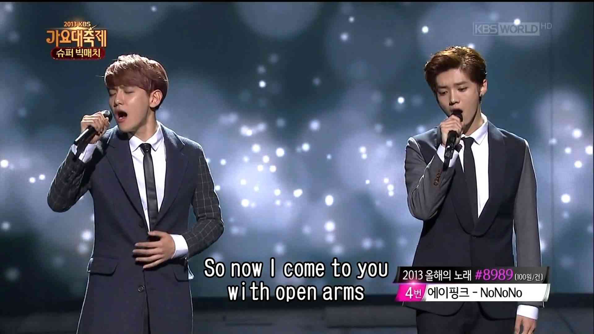 Baekhyun & Chen & D.O. & Luhan (EXO) vs Sehun & Lay & Kai (EXO) [LIVE] - YouTube