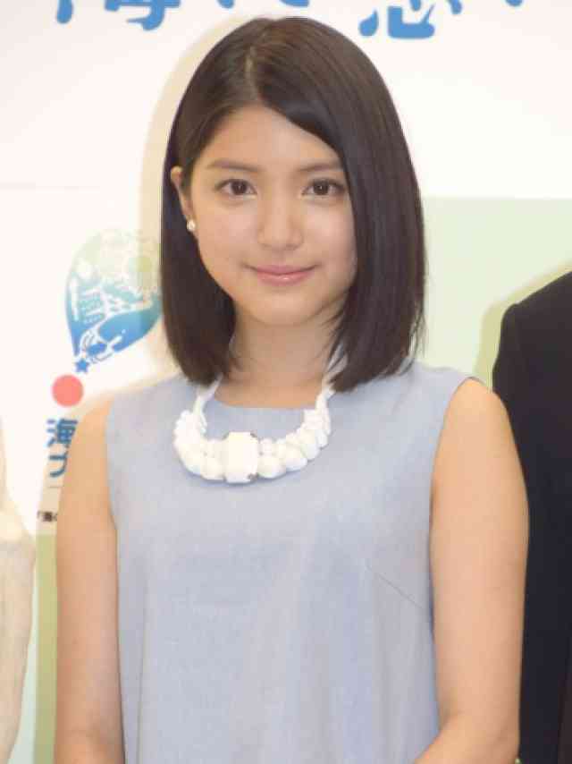 川島海荷が出演、『ZIP！』の“謎すぎる”お天気コーナーが話題「斬新すぎる！」