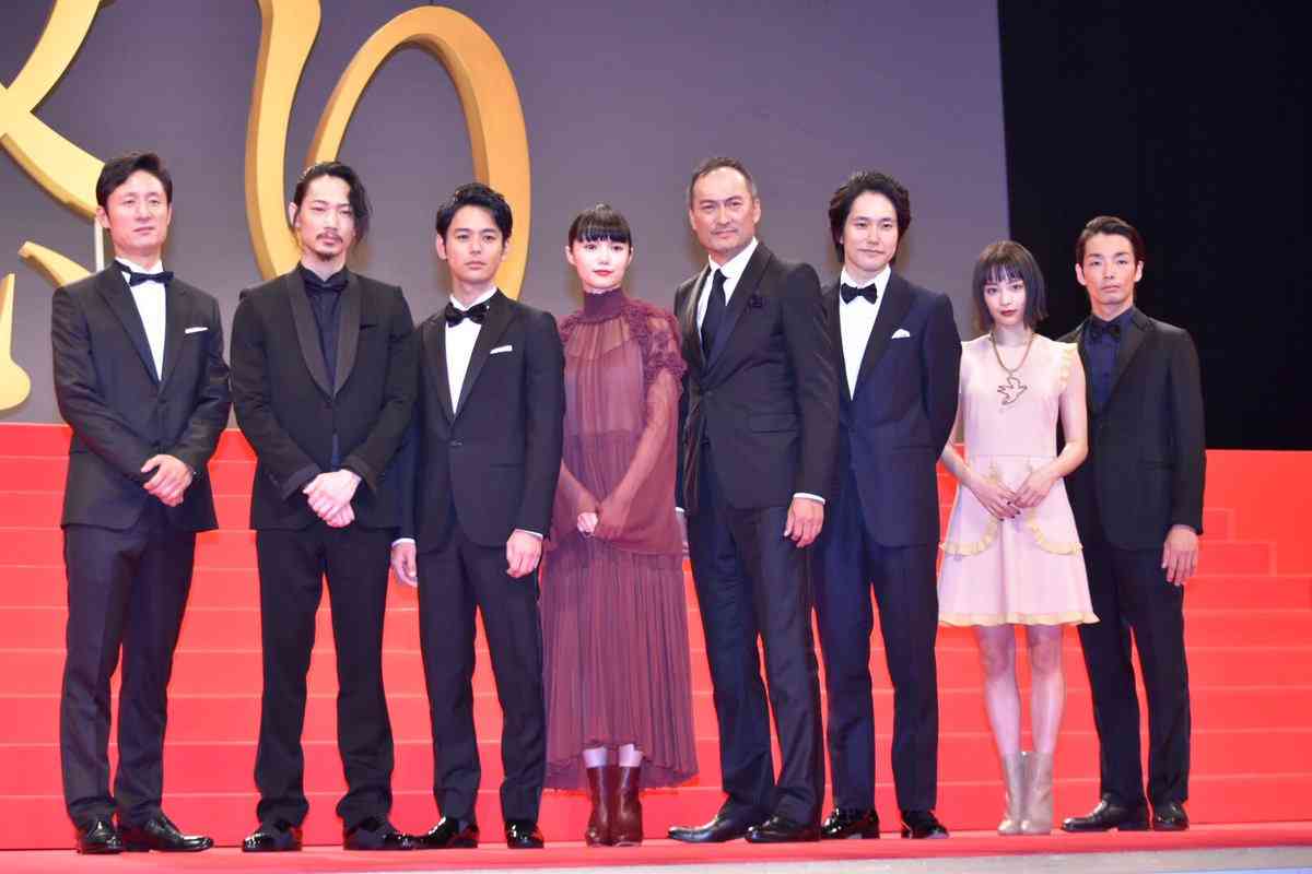 芸能人の身長差画像を貼るトピ