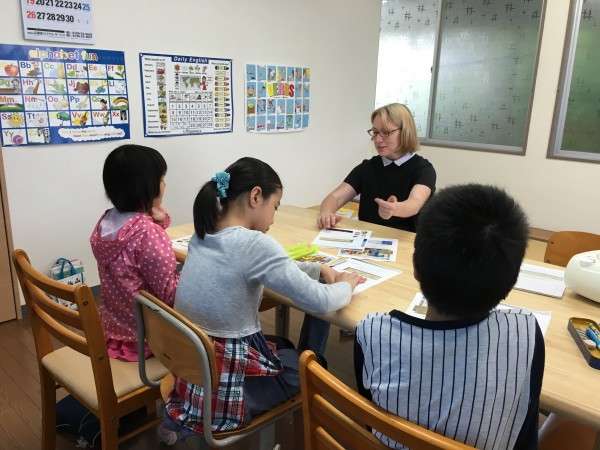 少人数の学校に通っていた人！