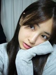 胸がないけど男子にモテる女の子