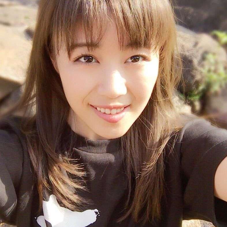 【ファンも庇いきれない】E-girls鷲尾伶菜の態度と性格の悪さが明らかになる - NAVER まとめ