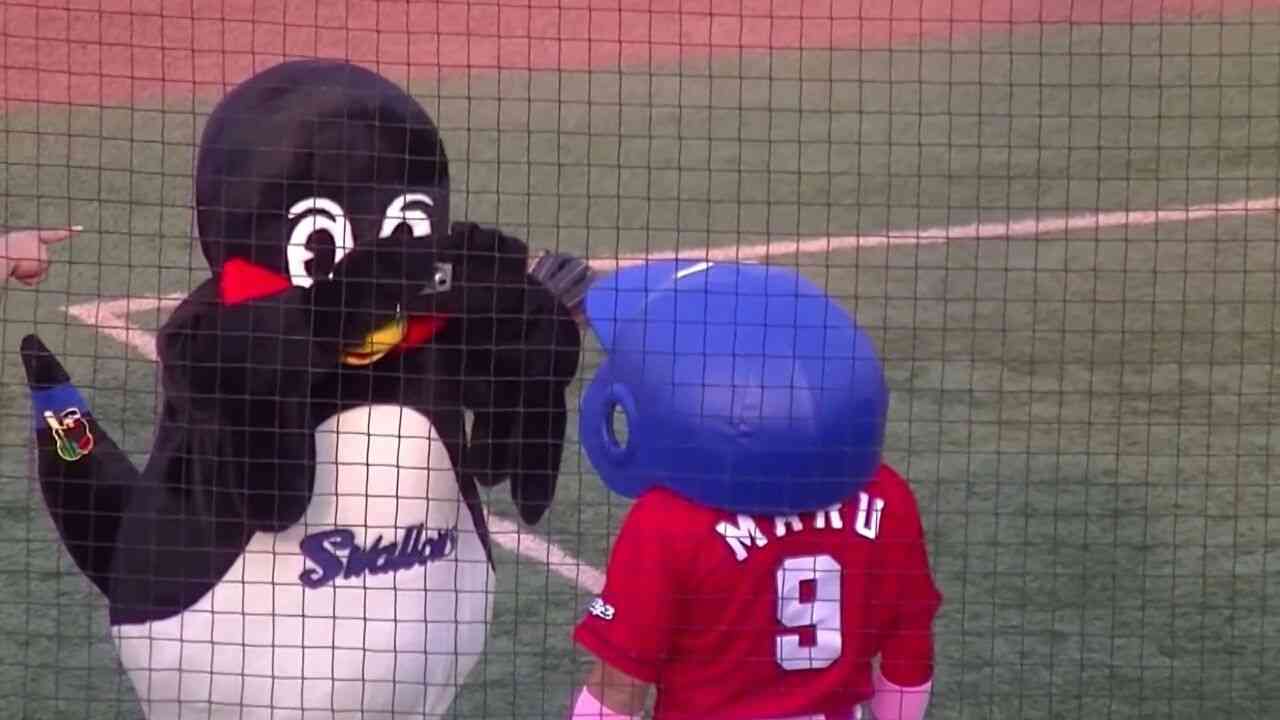 野球選手と球団マスコットの画像を貼っていくトピ