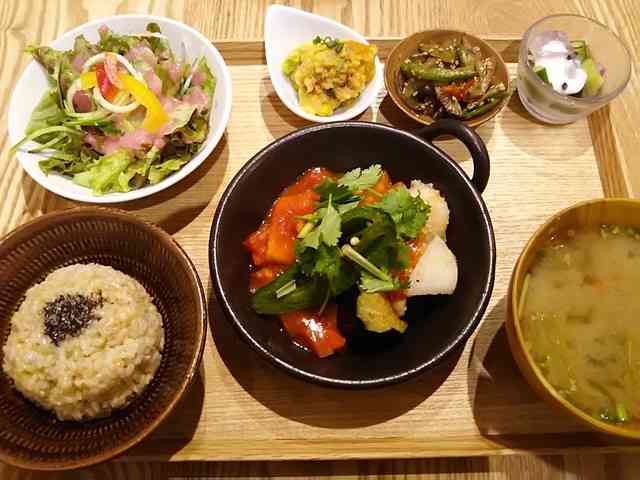 カフェ巡りが好きな方！