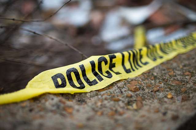 アメリカで車いすに乗った黒人男性を複数の警察官が射殺