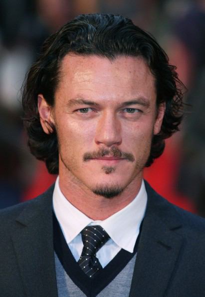 ヒゲが似合う海外の俳優