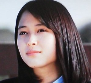 広瀬アリス、ショートヘアの妹・すずと2ショットで「すずちゃんイケメン」「姉妹逆転感」の声