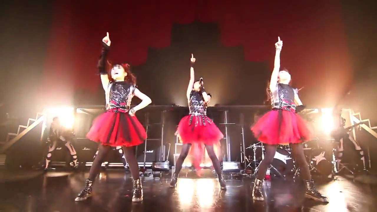 BABYMETAL - Over The Future (Rising Force Ver.) - YouTube