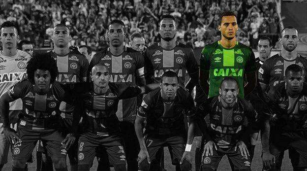 南米コロンビアでチャーター機墜落 ブラジルのサッカー選手ら72人搭乗