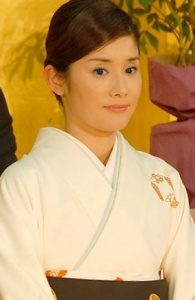 美人姉妹が所属する芸能事務所「風鈴舎」編