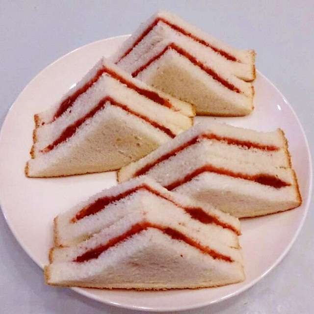 サンドイッチ好きな人!