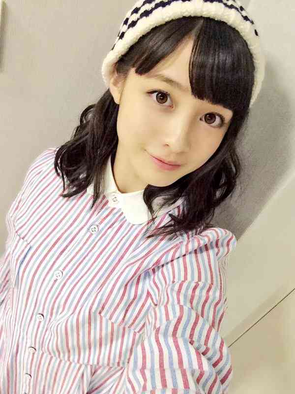 ニット帽をかぶった有名人の画像を集めるトピ