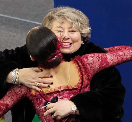 浅田真央号泣「自信失った」9位 自己最悪ジャンプ4度失敗