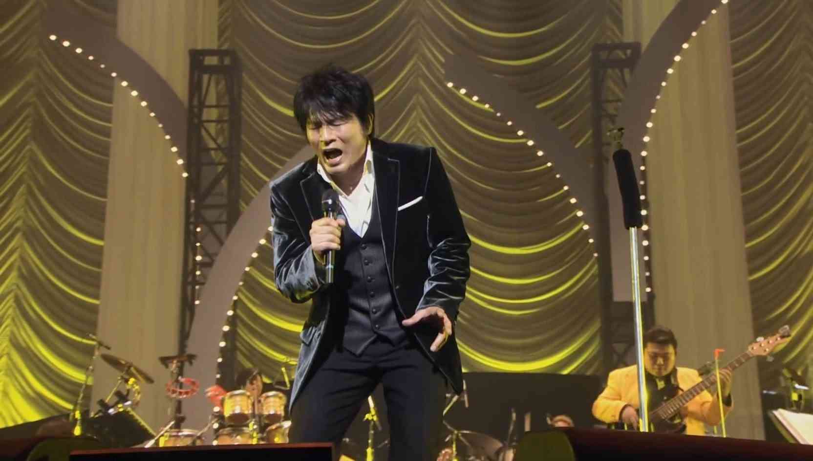 ASKA - あの鐘を鳴らすのはあなた - YouTube