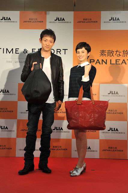 「ベストレザーニスト」佐藤隆太＆岡本玲が受賞