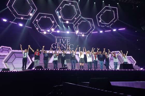 安室奈美恵、新曲クリスマスソング解禁 セブンイレブン限定で入手可能