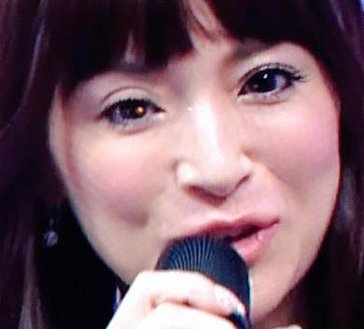 浜崎あゆみ、泡風呂入浴ショットにコメント殺到