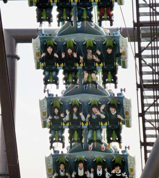 Usjのコースター緊急停止 男子高校生が携帯持ち込みで退園処分 ガールズちゃんねる Girls Channel Usjのコースター緊急停止 男子高校生が携帯持ち込みで退園処分 ガールズちゃんねる Girls Channel