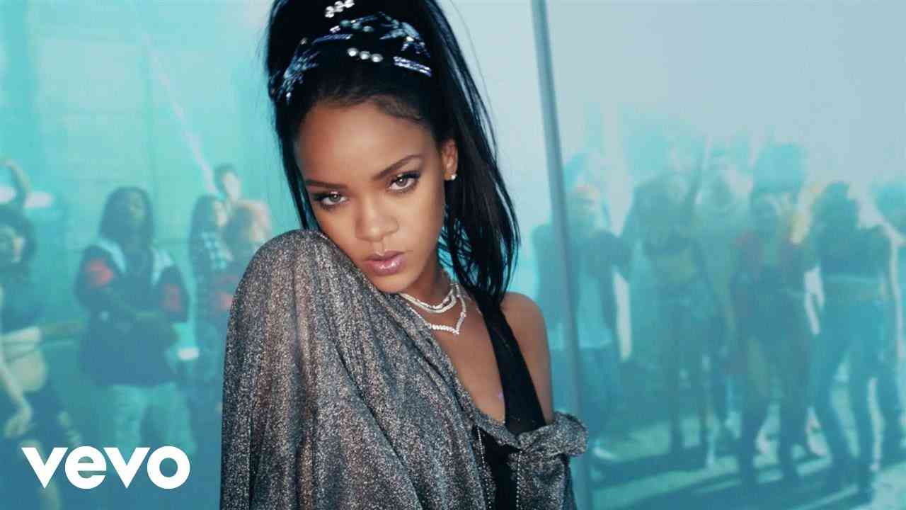 Calvin Harris - This Is What You Came For (Official Video) ft. Rihanna - YouTube