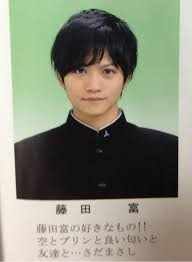 昔、キモデブだったという男子が努力とメイクでイケメンに！