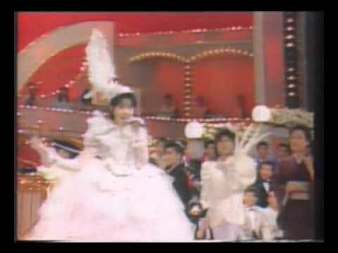 時間囊 全日本紅白歌唱大賽 1986年尾 開幕式 荻野目洋子(ダンシング・ヒーロー)少年隊 ^^ - YouTube