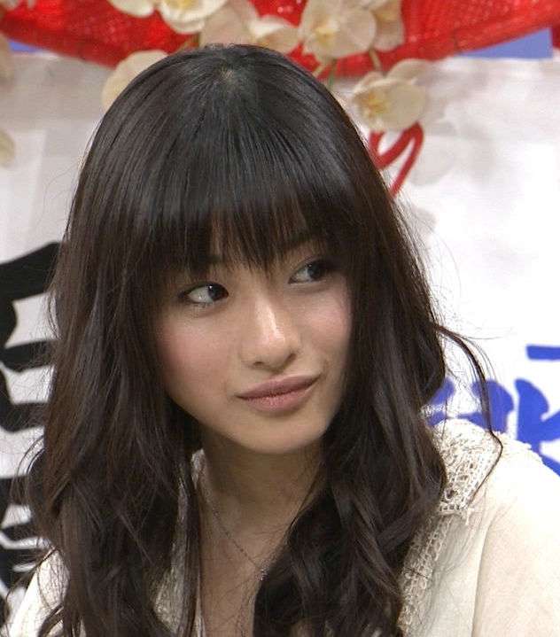 石原さとみ、2年連続“なりたい顔”1位に選出