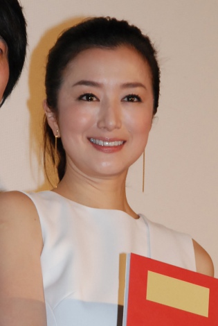 酔わせて口説こうと思ったら…「酒豪」女性芸能人ランキング　3位広末涼子、2位鈴木京香、1位は？