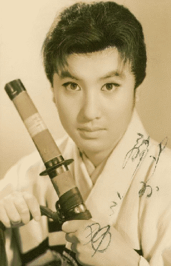 昭和に活躍したカッコいい芸能人の画像を貼りましょう。