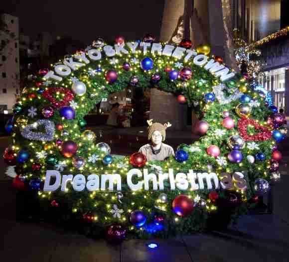 【悲報】女性の8割が “クリスマスに告白されると受け入れる” という調査結果 → クリぼっちのプロ「デートに誘えないから関係ない」 | ロケットニュース24