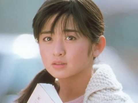 斉藤由貴  /　悲しみよこんにちは　♪ - YouTube