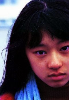 辛辣な反応も…欧米人絶賛のアジアンビューティーは16歳の中国人少女