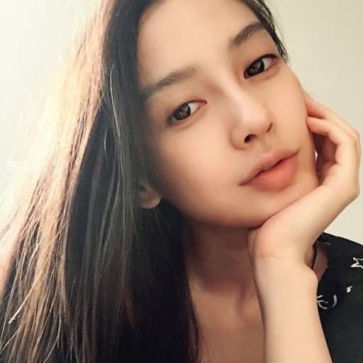 辛辣な反応も…欧米人絶賛のアジアンビューティーは16歳の中国人少女