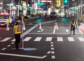 博多駅前道路陥没、埋め戻した道路が再び沈下  最大7cm沈み込む