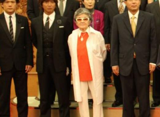SMAPを解散に追い込んだメリー喜多川副社長 一連の騒動で立腹か