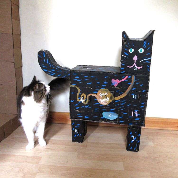「世界一の猫タワーだニャン♡」飼い主さん、段ボールで愛を込めたDIY！