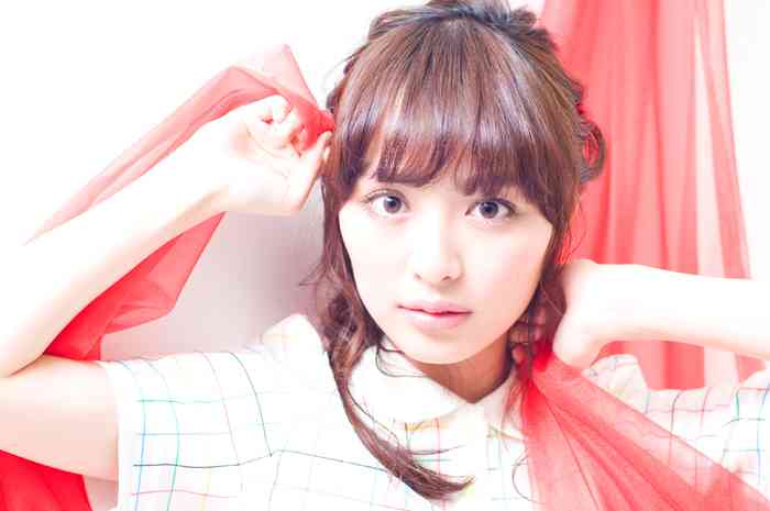 石原さとみ、2年連続“なりたい顔”1位に選出