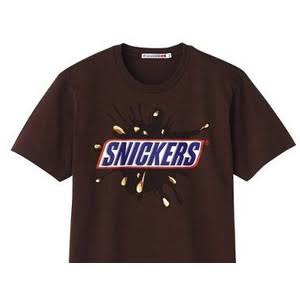 いろんなコラボ商品を貼ろう
