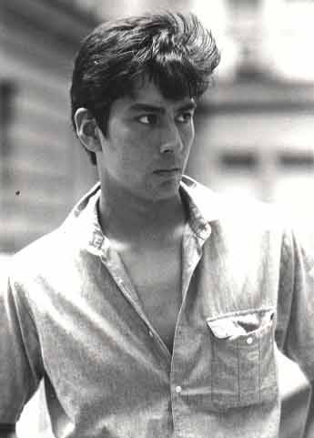 昭和に活躍したカッコいい芸能人の画像を貼りましょう。