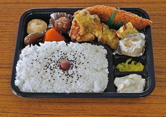 毎日コンビニ弁当で入院！リン酸塩含有で内臓に石灰結着、ミネラル排出等の健康被害 