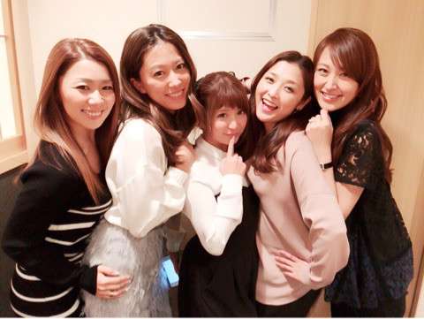 矢口真里 里田まいらとセクシーポーズ 幻のROMANS復活写真
