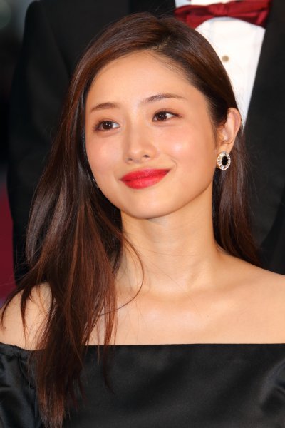 石原さとみと山下智久　超厳戒態勢で自宅マンションデート
